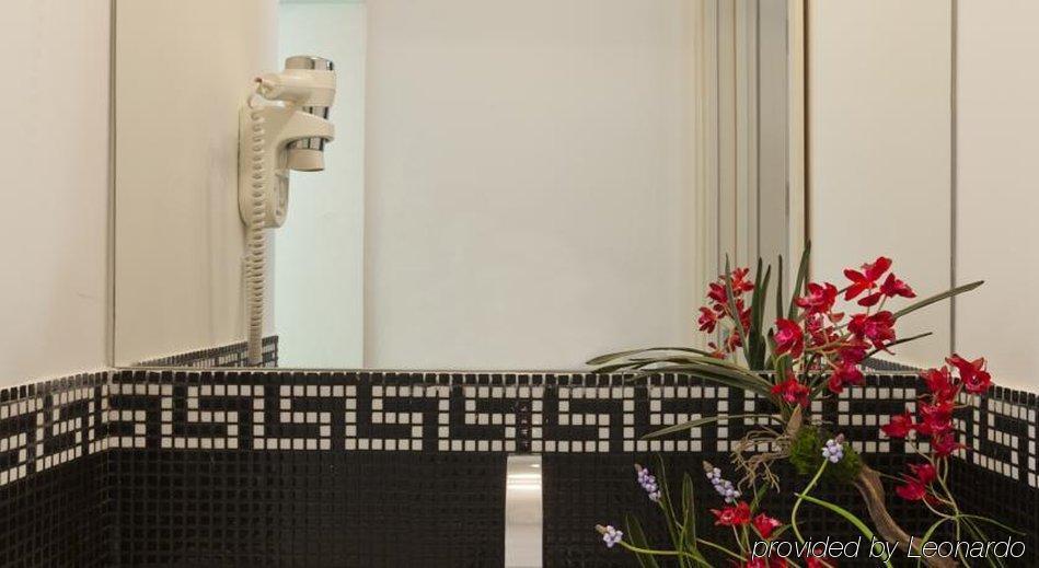 Smart Hotel Pincio Rome Exterior photo