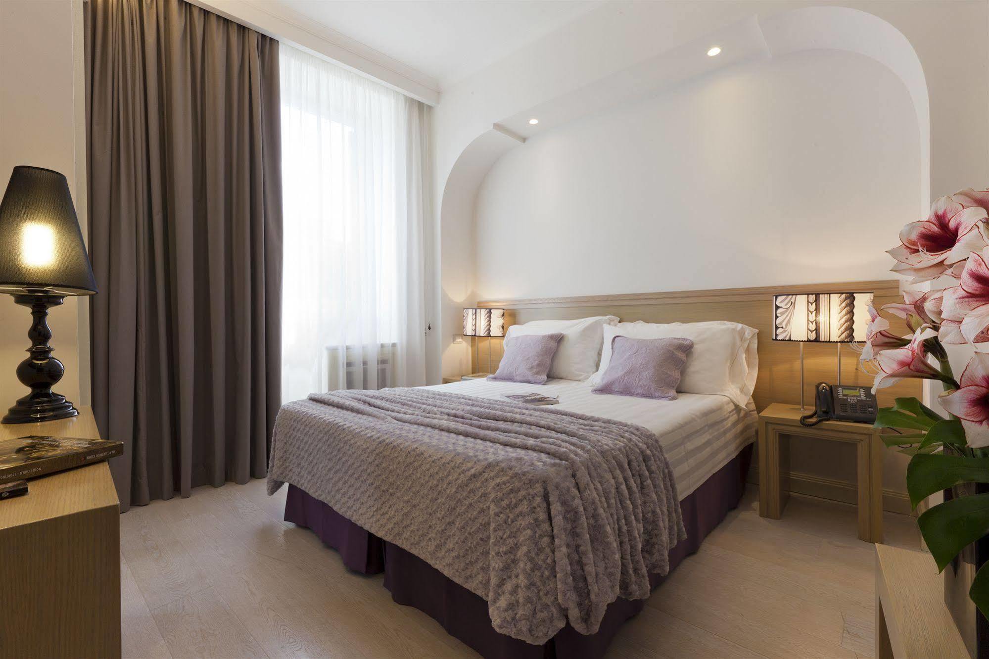 Smart Hotel Pincio Rome Room photo
