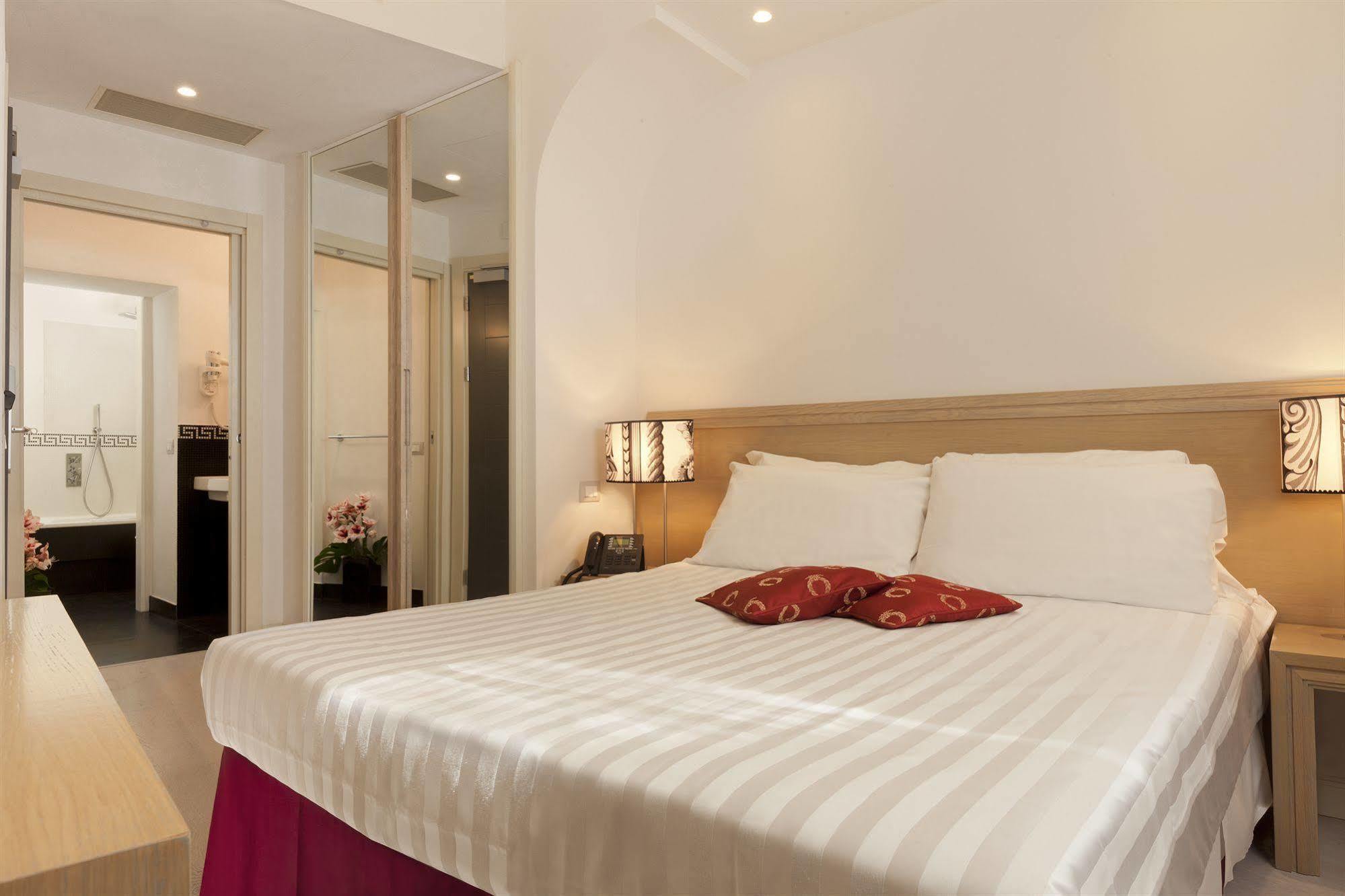 Smart Hotel Pincio Rome Room photo