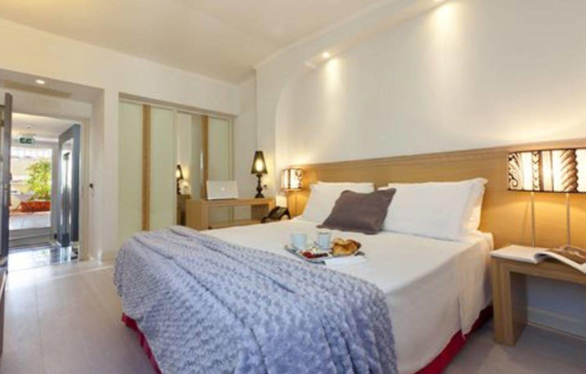 Smart Hotel Pincio Rome Room photo